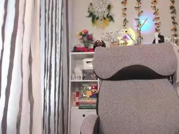 kellyasian from Chaturbate