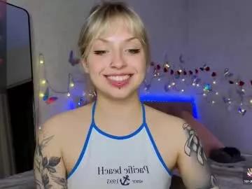 Lavenderlav webcams show profile image 
