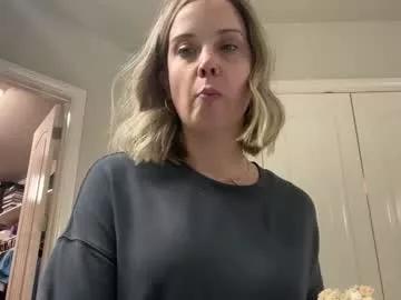 leanneluxecouple from Chaturbate is Freechat
