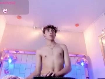 liaml_18_ from Chaturbate is Freechat