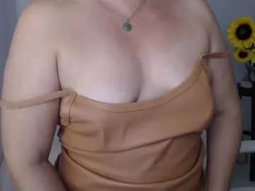 lilly_milf from Chaturbate is Freechat