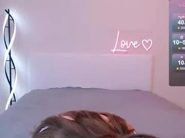 lilylittleg from Chaturbate