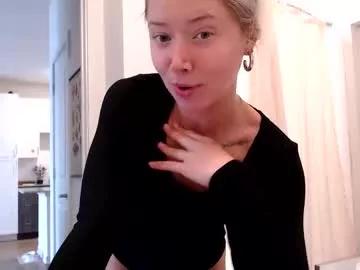 Photos of lilyyymonroee from Chaturbate is Freechat