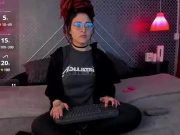 lissie_bloomm from Chaturbate