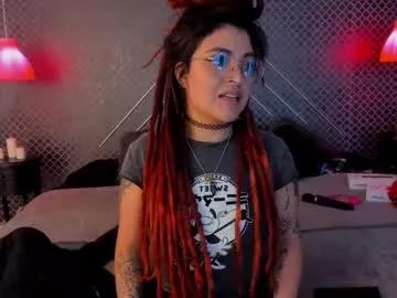 lissie_bloomm from Chaturbate