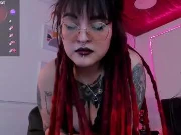 lissie_bloomm from Chaturbate
