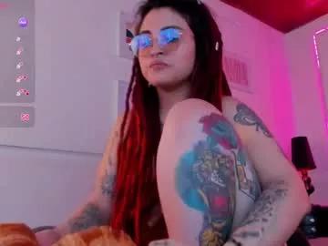 lissie_bloomm from Chaturbate