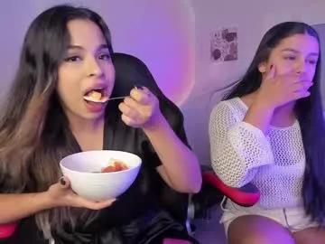 little_liacooper from Chaturbate