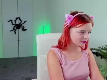 lizzypinky from Chaturbate