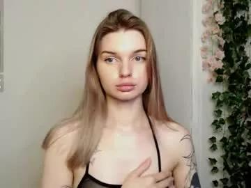 Photos of lookoluna from Chaturbate is Group