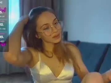 lovelykatea from Chaturbate is Freechat