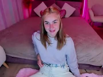 lunaheaddly from Chaturbate is Freechat