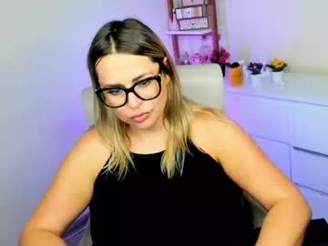 luxxx_diana from Chaturbate