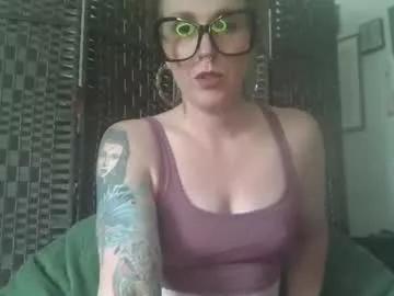 Photos of mamafoxxx911 from Chaturbate is Freechat