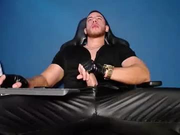 maxxxpowerful from Chaturbate is Freechat