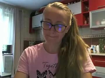 melly_rosey from Chaturbate