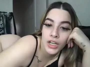 mnmoji4717 from Chaturbate