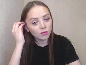 mollyenjoy07 from Chaturbate