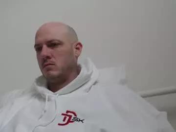 mrgrooling from Chaturbate