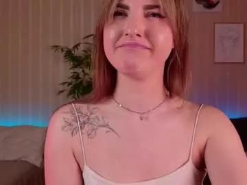 okii_vibes from Chaturbate