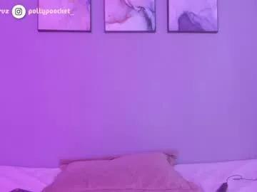 polly_pocket22 from Chaturbate