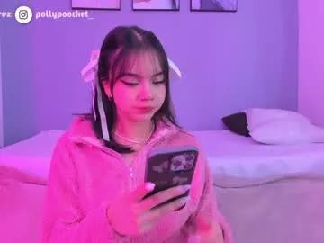 polly_pocket22 from Chaturbate