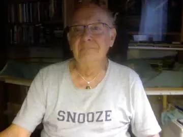 pomme1949 from Chaturbate