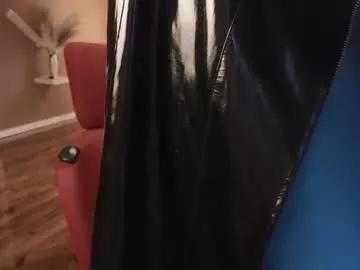queen_manifest from Chaturbate is Freechat