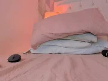 sara__williams from Chaturbate