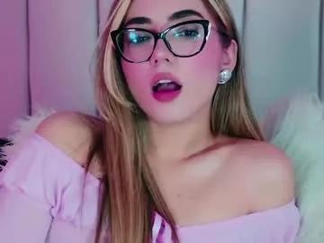 sarajonesxxx from Chaturbate
