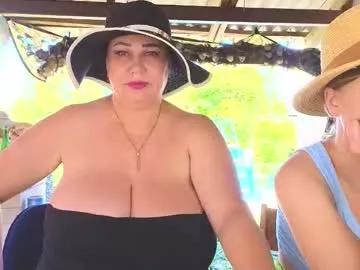 sassy_seasons from Chaturbate