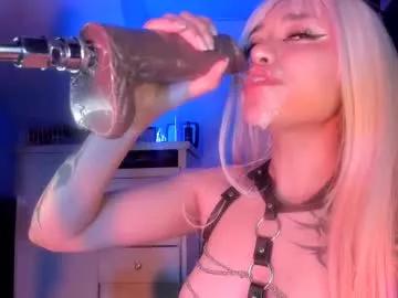 Kooky beauty: discover our turned on strippers as they undress to their adored melodies and slowly orgasm for pleasure to appease your kookiest wishes.