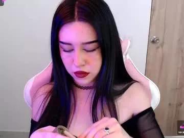 sunnyhottt from Chaturbate