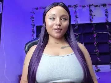sweelanna from Chaturbate