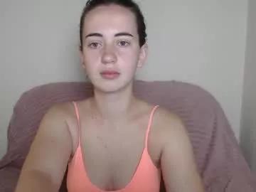 sweetiekendl from Chaturbate