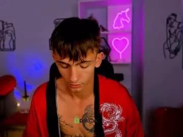 Photos of tobi_yours from Chaturbate is Freechat