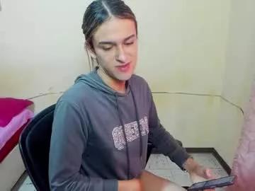 vivianalatin from Chaturbate
