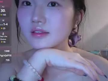 voilet_fox77 model from Chaturbate