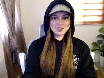 xxjulielovesyouxx from Chaturbate