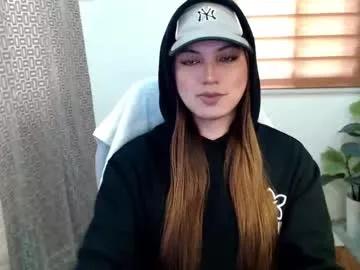 xxjulielovesyouxx from Chaturbate