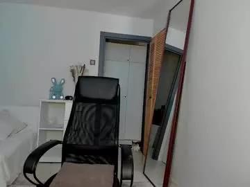 xxx_leila from Chaturbate