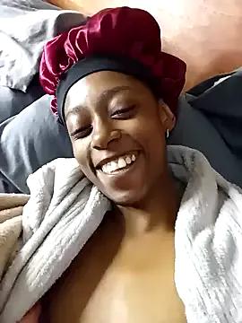 02Boitybaby from StripChat is Freechat