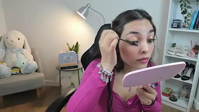 _BellaEvans_ from StripChat is Freechat