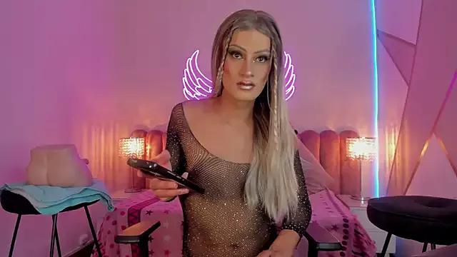 Kooky beauty: discover our turned on strippers as they undress to their adored melodies and slowly orgasm for pleasure to appease your kookiest wishes.
