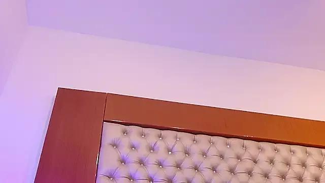 Adel_Nesbiit from StripChat is Freechat