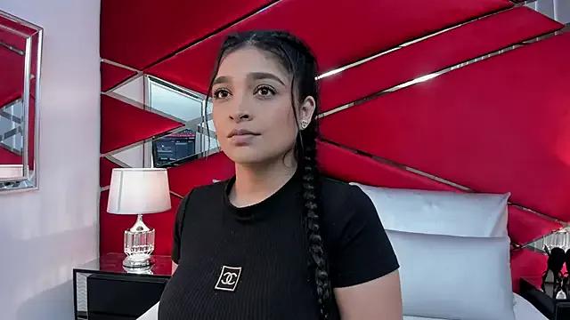 AdeleGray from StripChat is Freechat