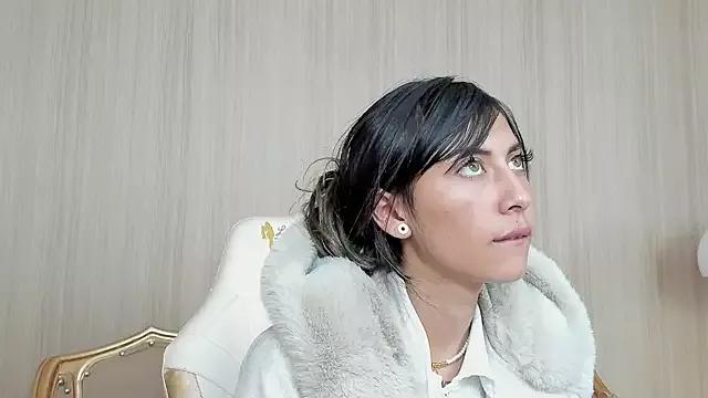 AlannaLoiss webcams show profile image 