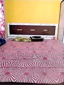AlbinalIllyria from StripChat is Freechat