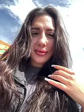 AleksandraRich from StripChat is Freechat