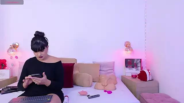 Kooky beauty: discover our turned on strippers as they undress to their adored melodies and slowly orgasm for pleasure to appease your kookiest wishes.